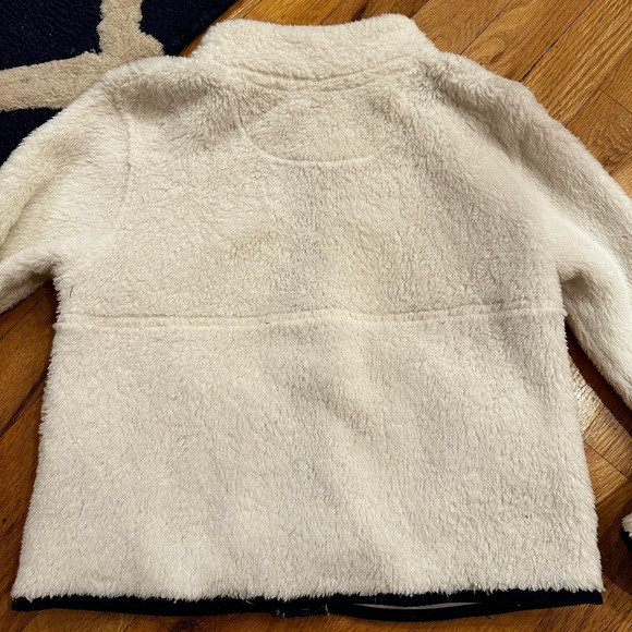 Vineyard Vines Girls Sherpa Jacket M - Picture 3 of 3